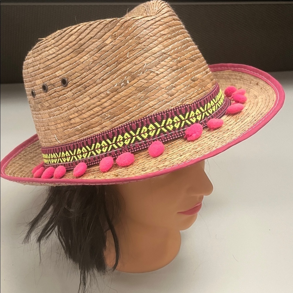 Source Unknown Tan Straw Hat with Pink Pom-Poms unisex